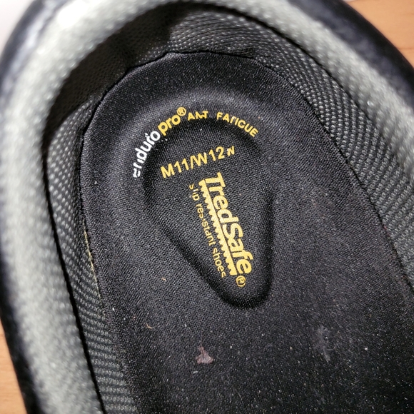 Shoes - Picture 2 of 3